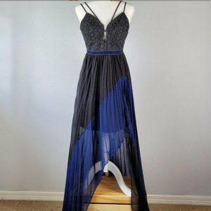 Foxiedox Nealea Pleated Chiffon and Lace Gown- LIKE NEW!